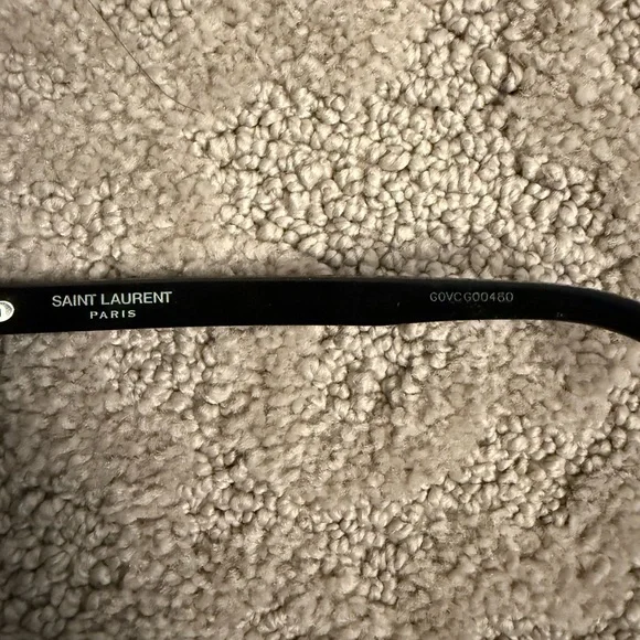 Saint Laurent Betty Sunglasses blk - Picture 3 of 7